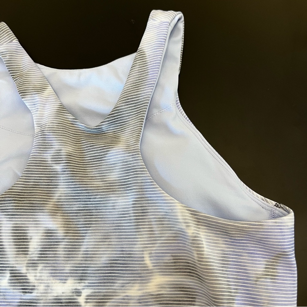 Athleta Conscious Crop Bra A-C Tank Medium - Picture 6 of 7